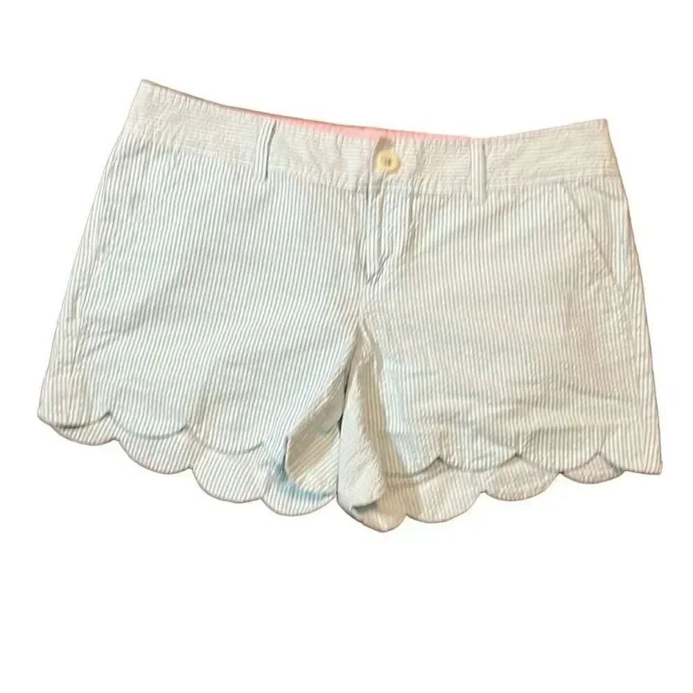 Lilly Pulitzer light green seersucker, scalloped shorts, size 8